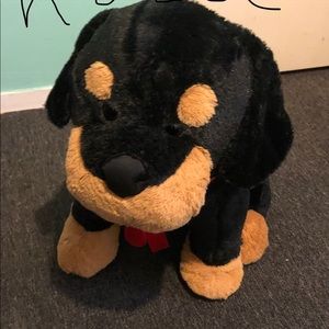 Meet your Posher, Claudia